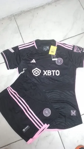 Uniformes deportivos FARS