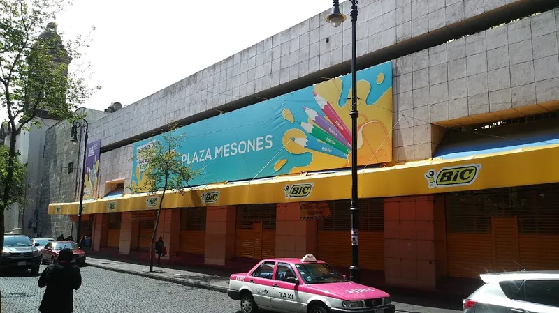 Plaza Mesones