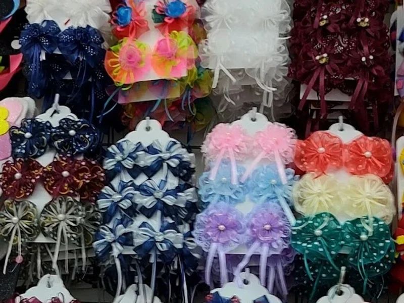 MOÑOS Y ACCESORIOS LAURA'S