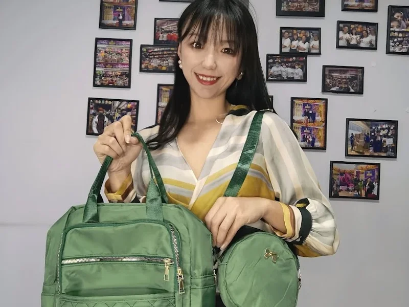 CELENA FASHION(Celena Tong)