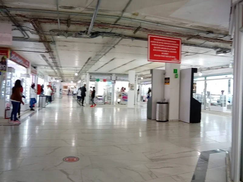 Nueva Plaza Tacuba "Plaza de los Lentes"