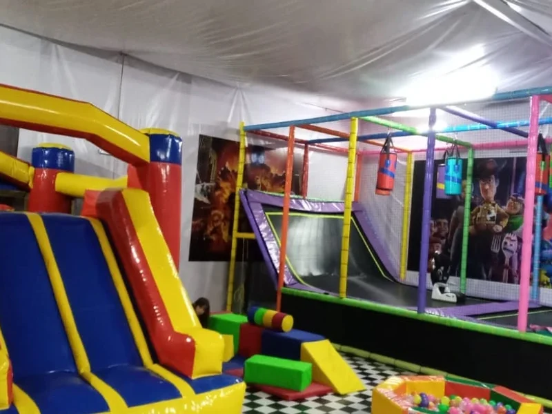 Salon de Fiestas Infantiles Arcoiris de Deseos