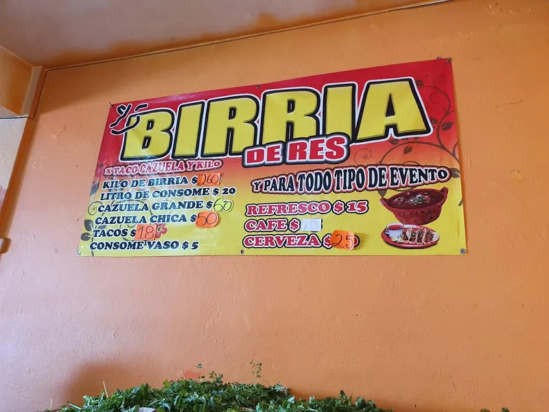 Birria de Res "Don Chava"