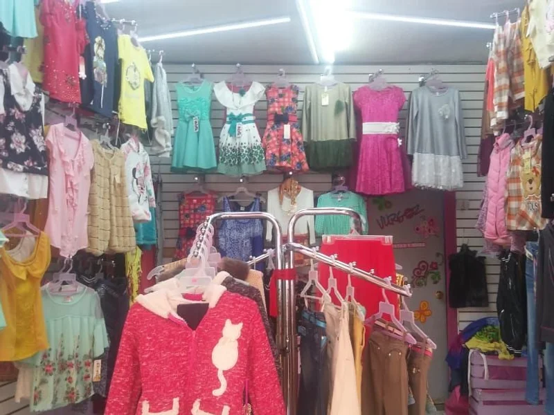 Blusas Y Vestidos Para Niñas