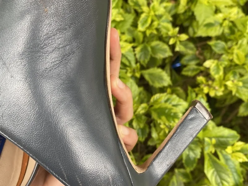 Reparadora de Calzado "Lozano"