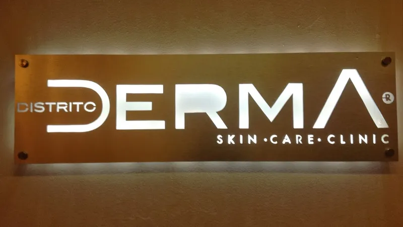 Dermatólogos Distrito Derma