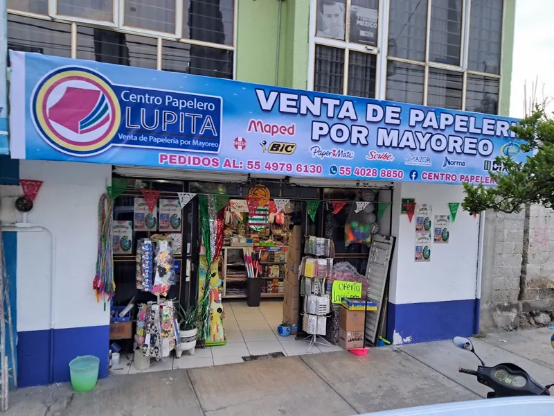 CENTRO PAPELERO LUPITA