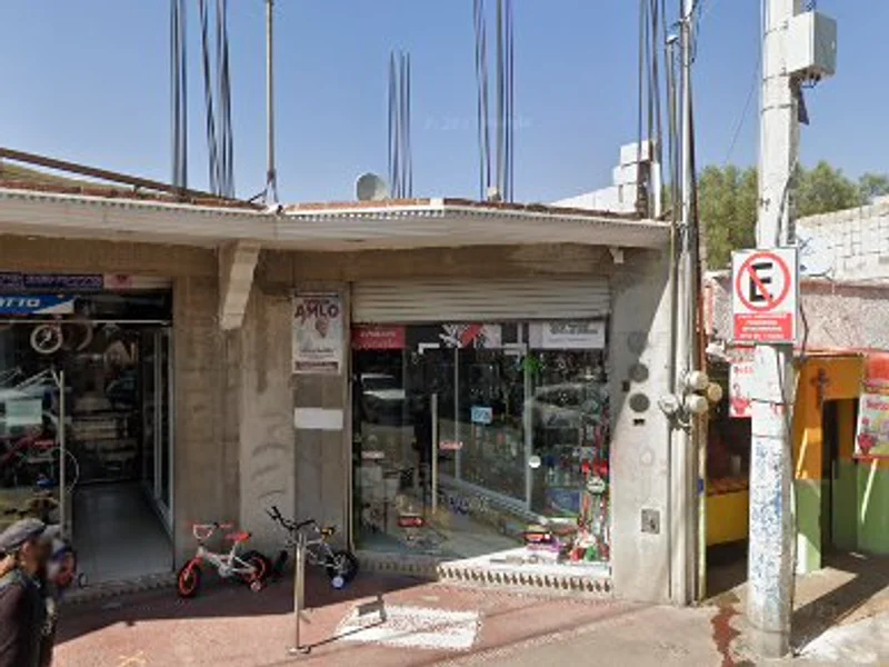 Refaccionaria Benotto y deposito de Cartuchos