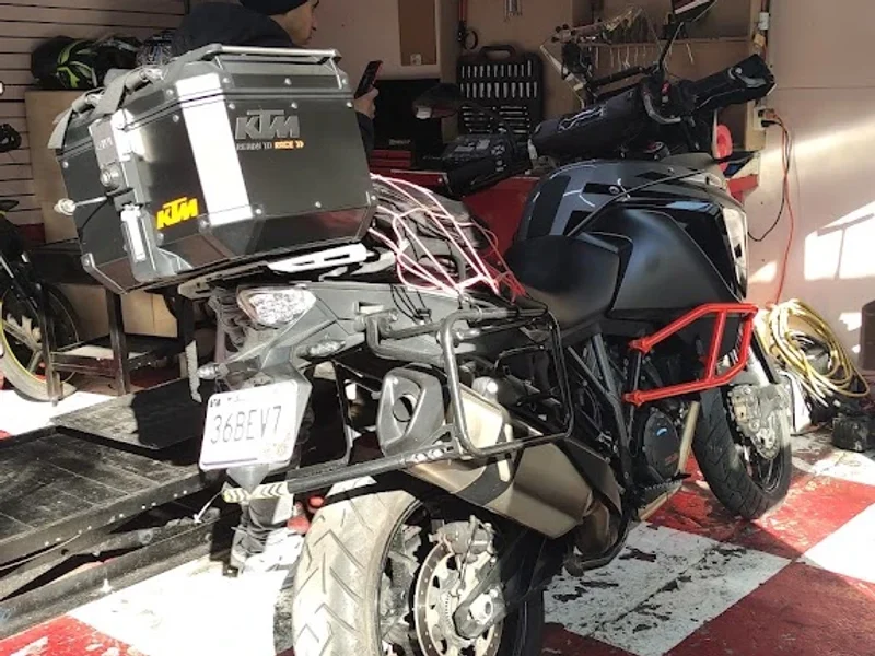 SPEEDFULLSERVICE. TM