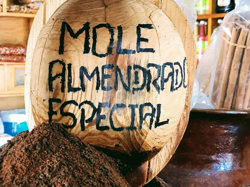 Casa Don Arturo "Moles Artesanales"