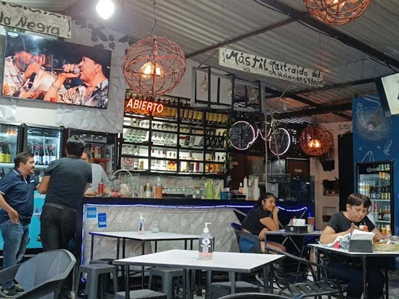 Marisquería El Ballenon