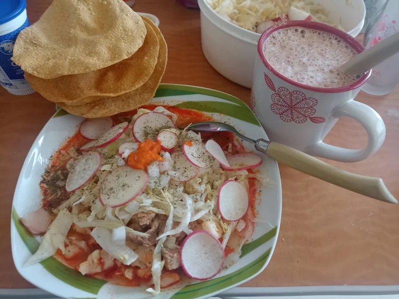 Pozoleria La Tradicional