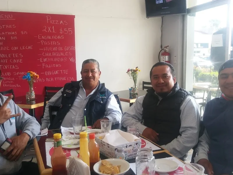 Cafeteria Como En El Cielo