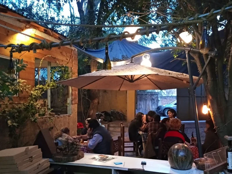 Pizzas a la Leña Di María