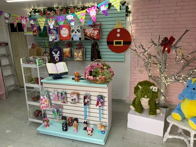 Floreria, regalos, decoracion de eventos Flor and Rose