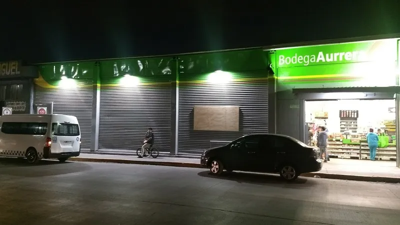 Bodega Aurrera Express, Solidaridad Chalco