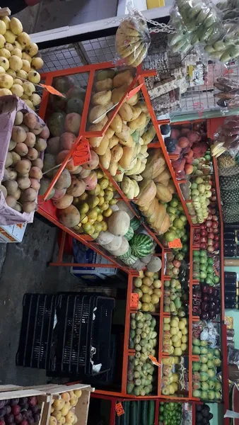 Abarrotes,frutas y verduras Don Álvaro