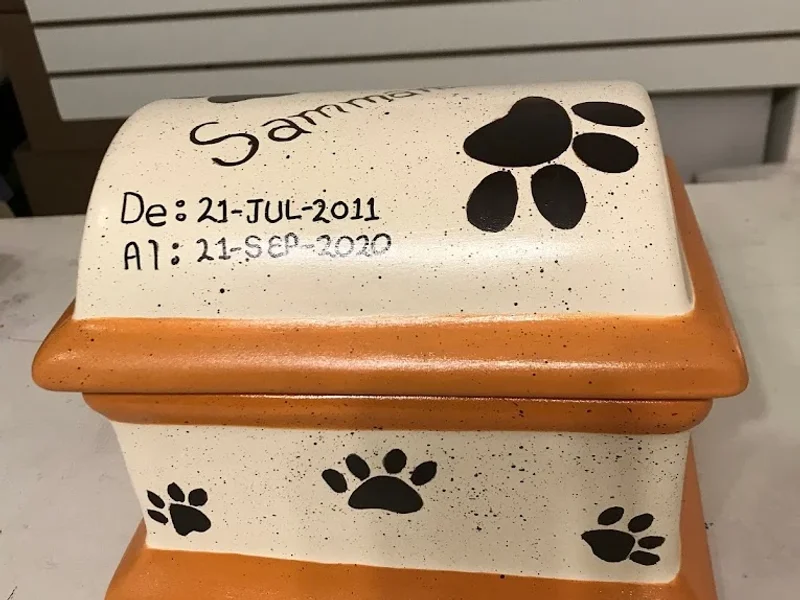 Creaciones en Madera y Cerámica