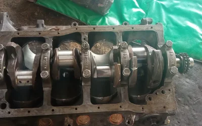 Los 17 mecánicos de coches de Chalco