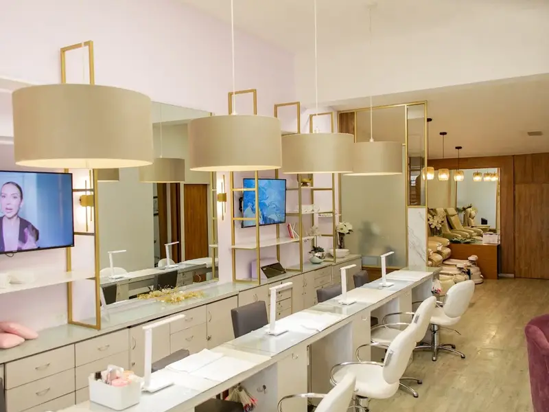 Michel Salón By Sandra Tapia