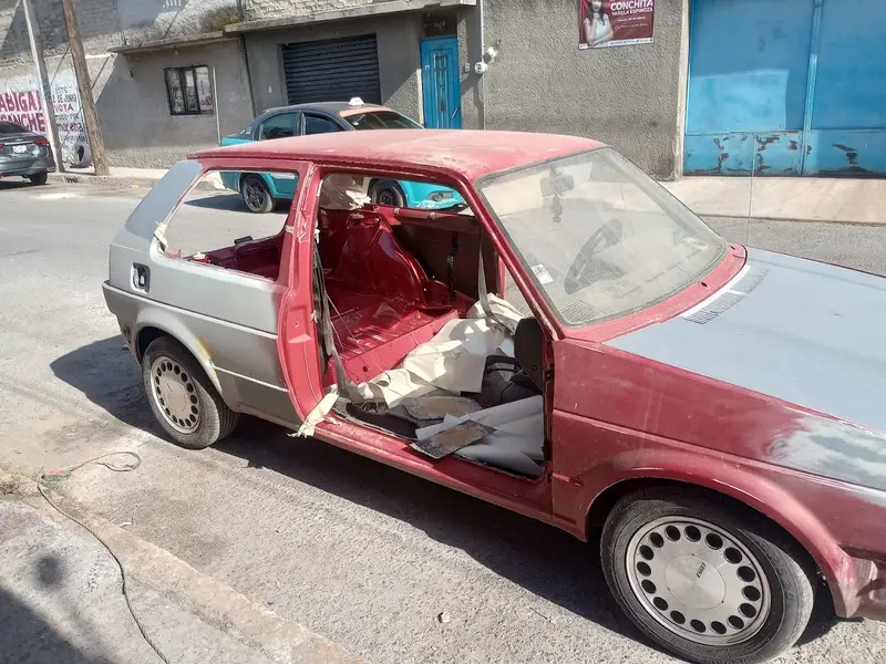 Hojalateria Y Pintura "Los Titeres"