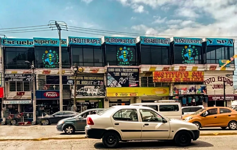 Escuela Superior de Fisioterapia y Rehabilitación ESFRE CHALCO