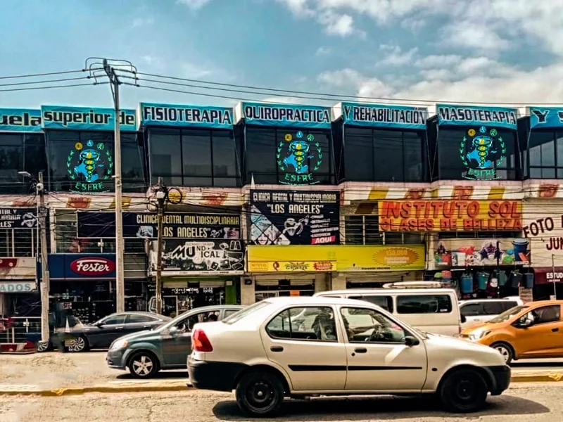 Escuela Superior de Fisioterapia y Rehabilitación ESFRE CHALCO