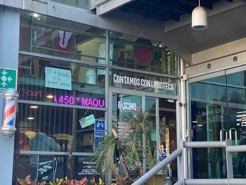 GLAMOUR BOUTIQUE / FASCINO