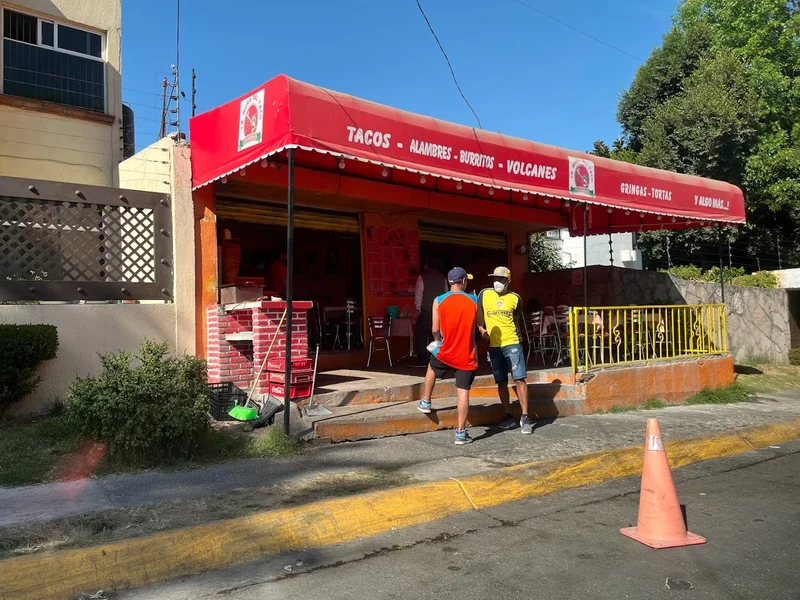 Taqueria La Hora Del Taco