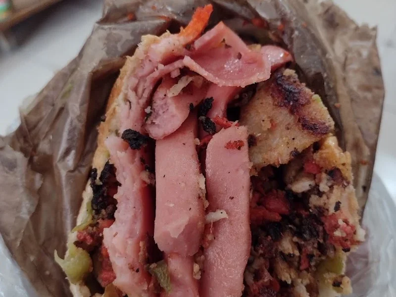 Torteria Barriga Llena