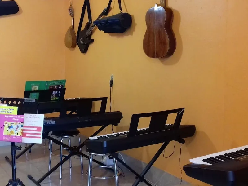 Escuela de Música Microcosmos