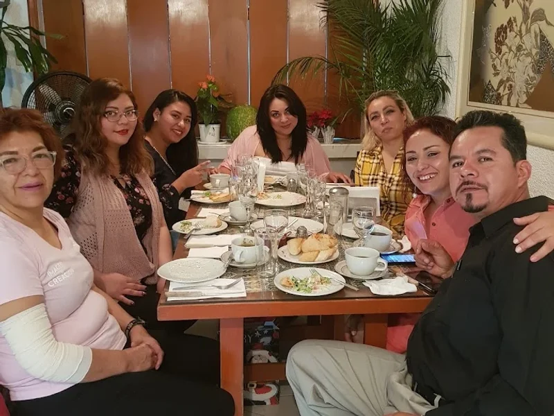 Raffine, Banquetes y Servicios Especiales