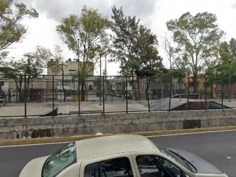 Skatepark Canal Rio Churubusco