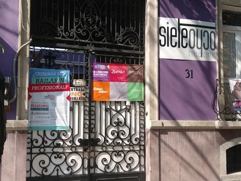 SIETEOCHO Dance Center