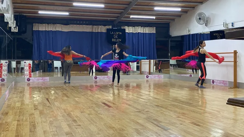 Escuela de Danza Árabe Belén Moraima Rá