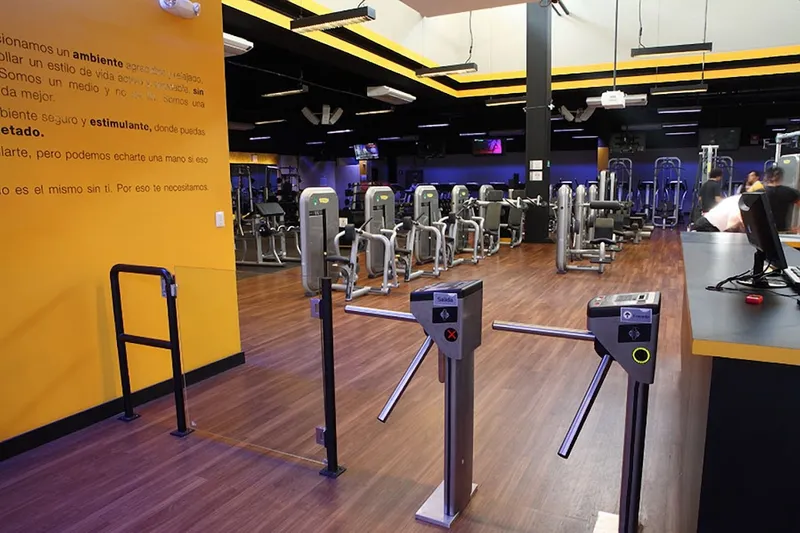 Gimnasio Smart Fit - Pabellón Cuauhtémoc