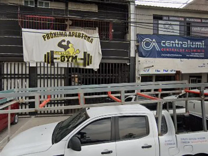 CENTRAL GYM CLUB FITNESS