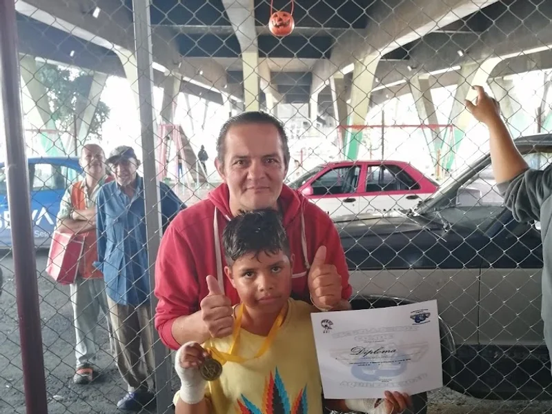 Escuela de Box "Aquiles Serdán"