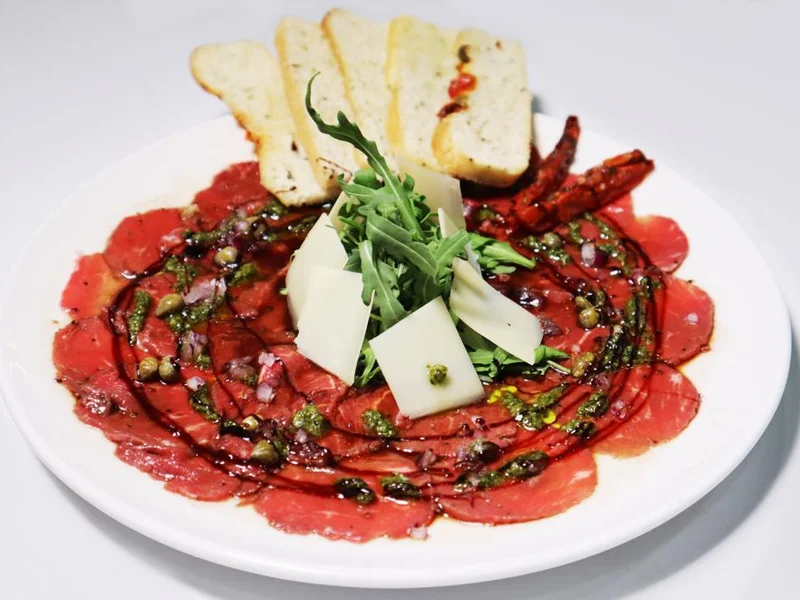 Figus Seafood & Grill Zona Esmeralda