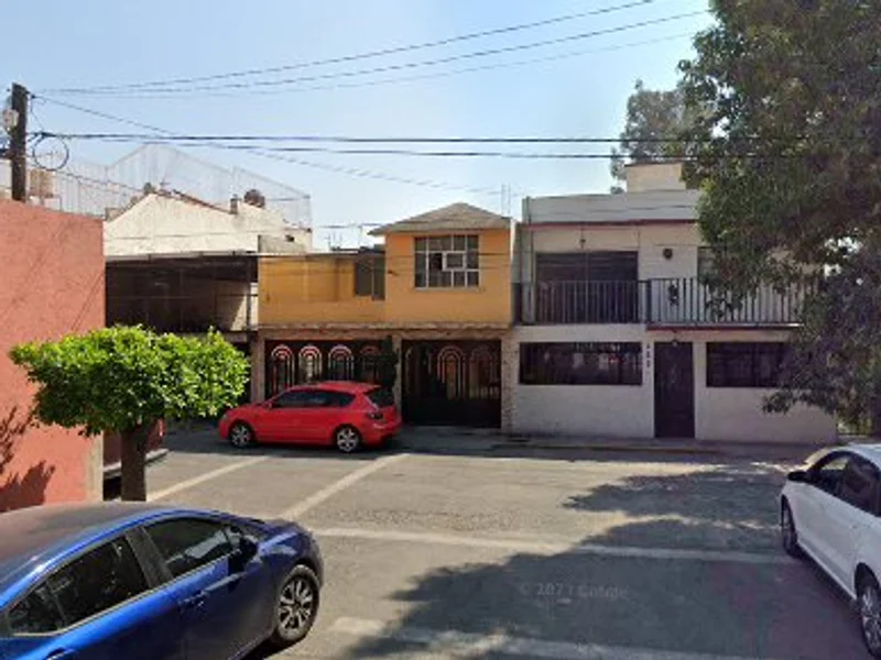 Los Pollos De La 15 (Solo Pedidos Por Telefono)