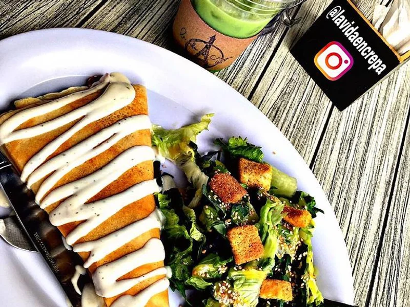 La Vida En Crepa Café