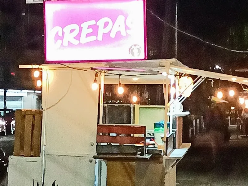 Crepas y Chilate La Roma