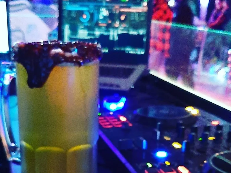 LA INCONDICIONAL karaoke bar atizapan