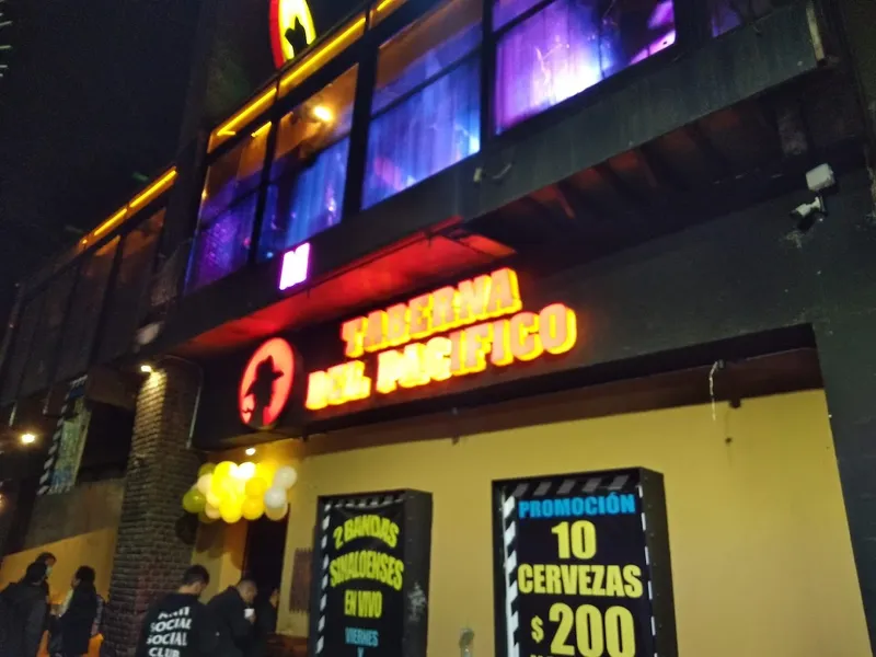 LA TABERNA DEL PACIFICO ZONA ROSA CDMX