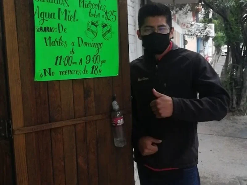 Pulques "El Pulques"