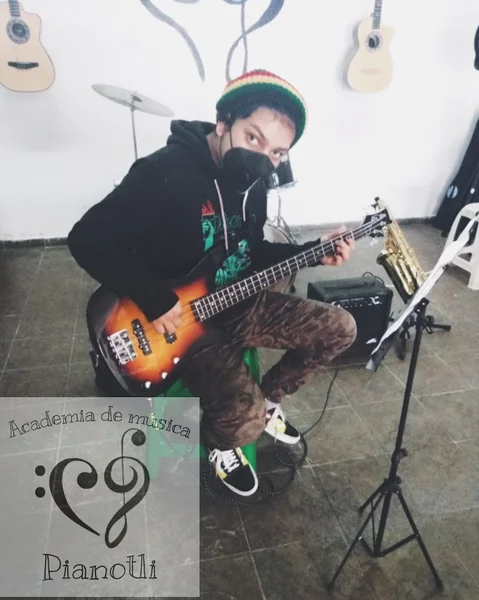 10academia de musica pianotli0