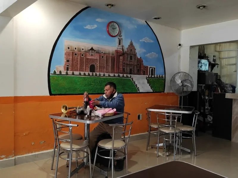 Caldos de Gallina El Vale