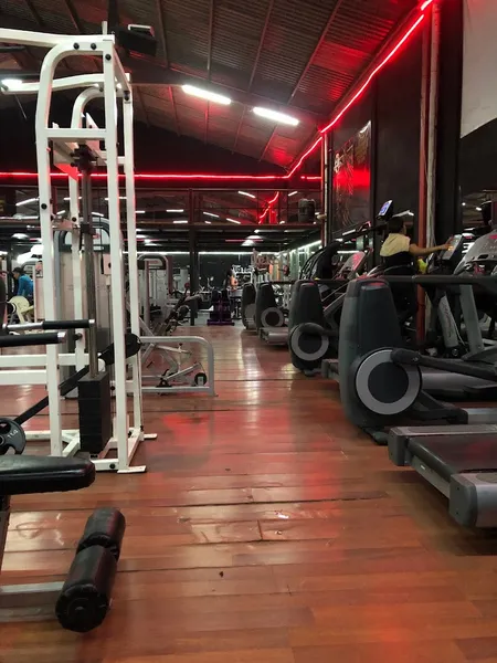 Universal Fitness Gym