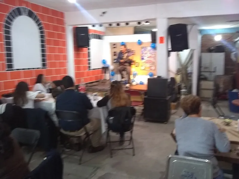 la brasa cantante