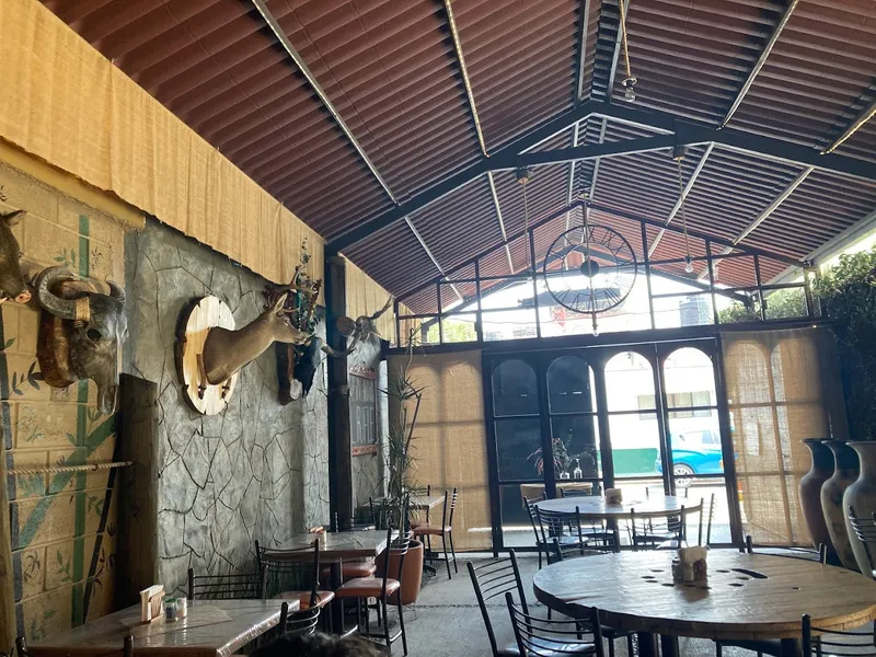 RESTAURANTE EL RIFLE